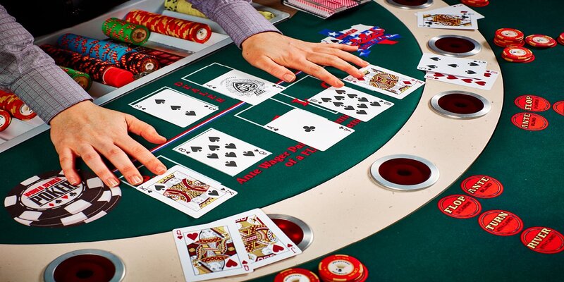 Anh em nên áp dụng kinh nghiệm khi chơi Poker